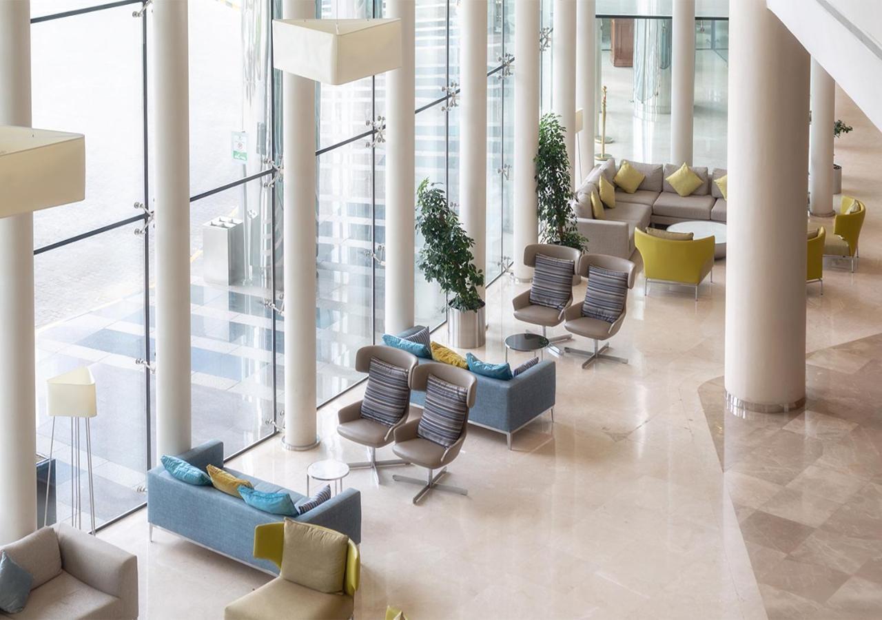 Holiday Suites Al Aziziah La La Mecca Esterno foto The hotel lobby